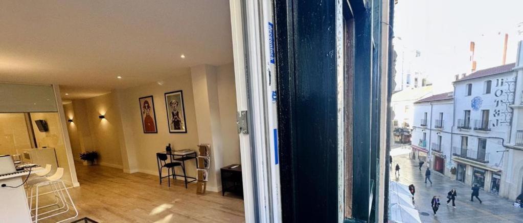 Donoso Cortes, 27 Apartment Caces